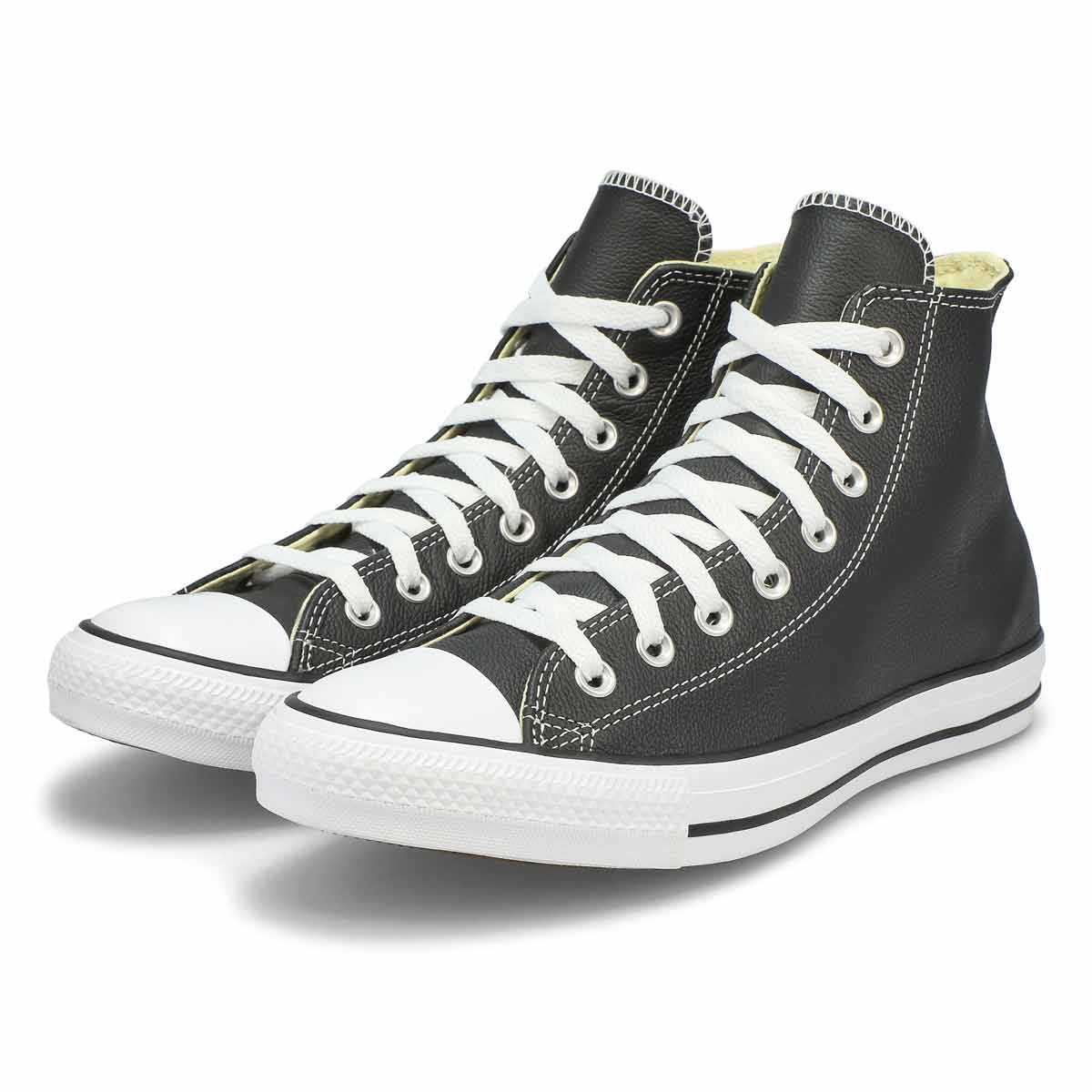 13801-chuck-taylor-all-star-hi-men-1.jpg
