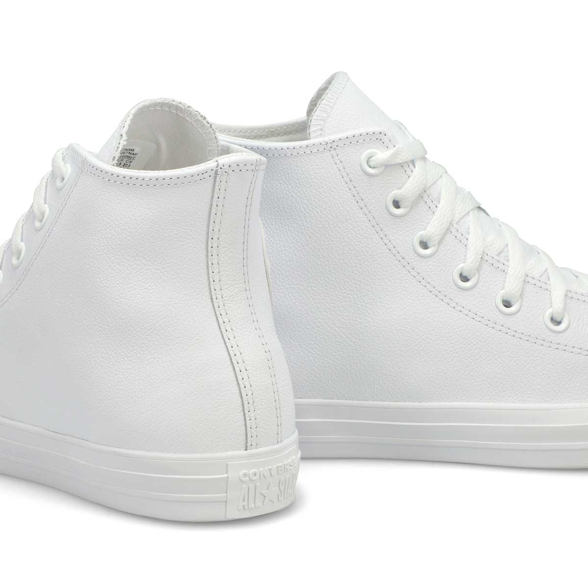 13801-chuck-taylor-all-star-hi-men-1.jpg