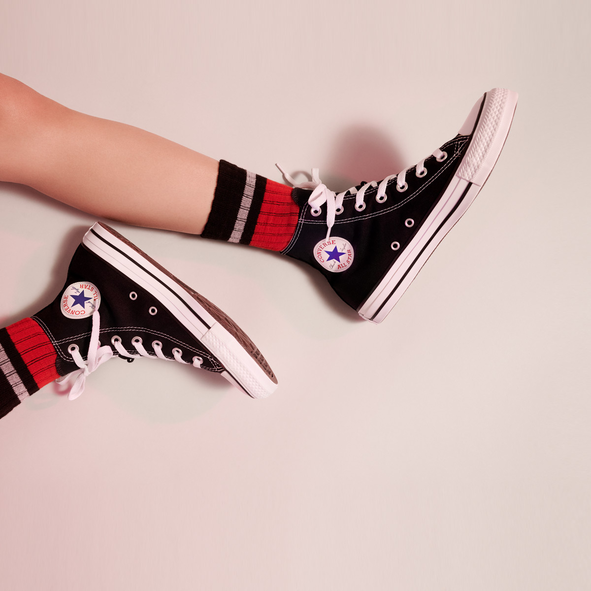 13801-chuck-taylor-all-star-hi-men-1.jpg