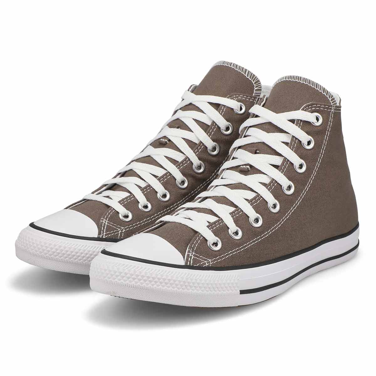 13801-chuck-taylor-all-star-hi-men-1.jpg