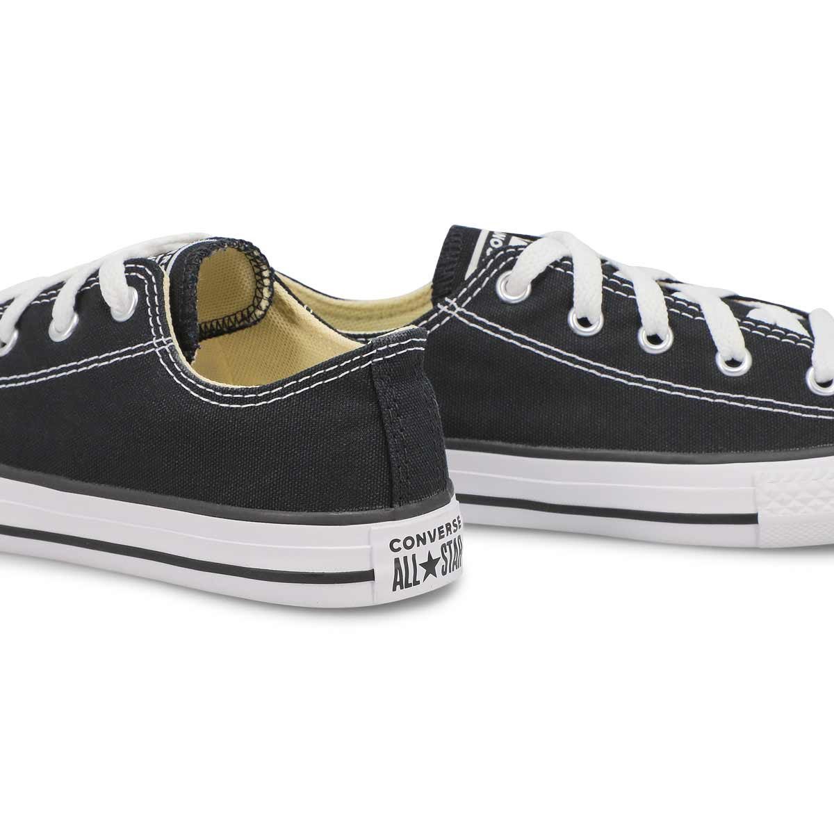 26674-chuck-taylor-all-star-girls-1.jpg