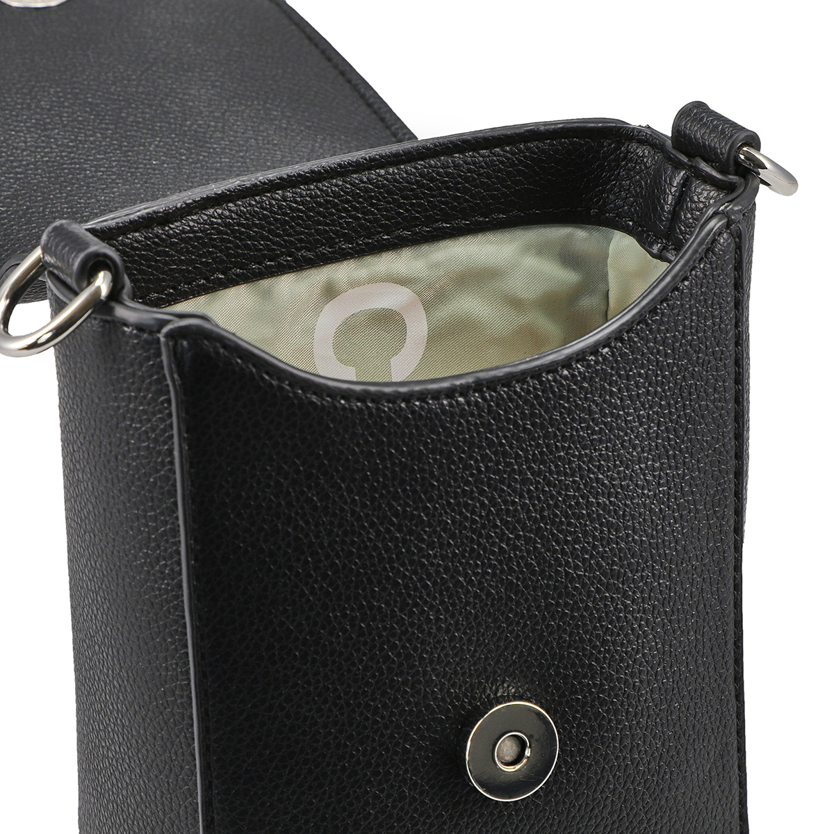 29926-louve-amber-crossbody-women-9.webp