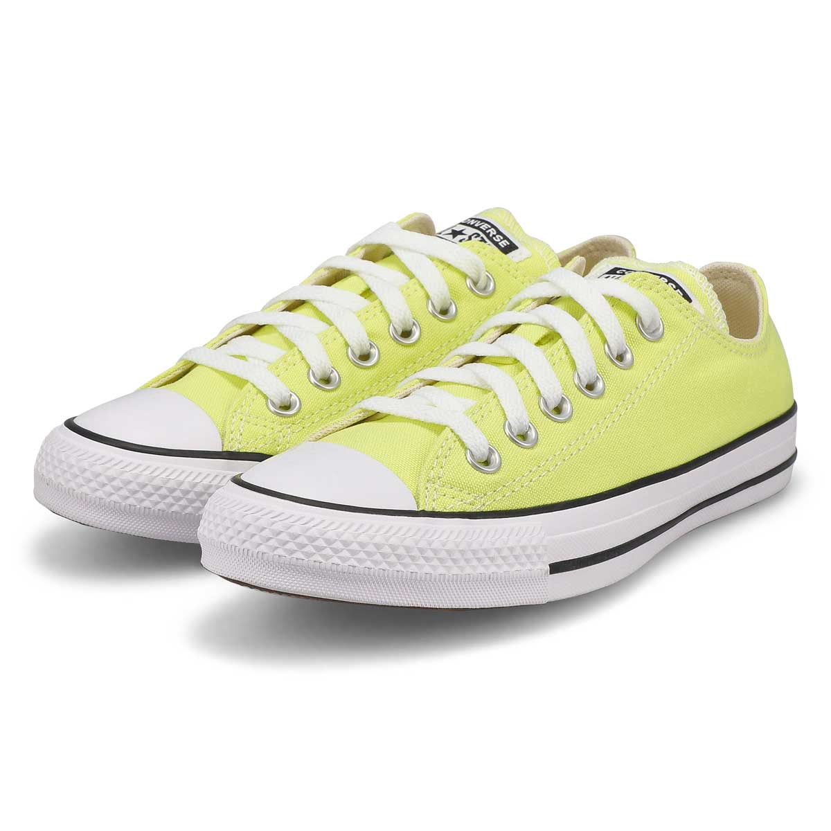 33936-chuck-taylor-all-star-women-1.jpg