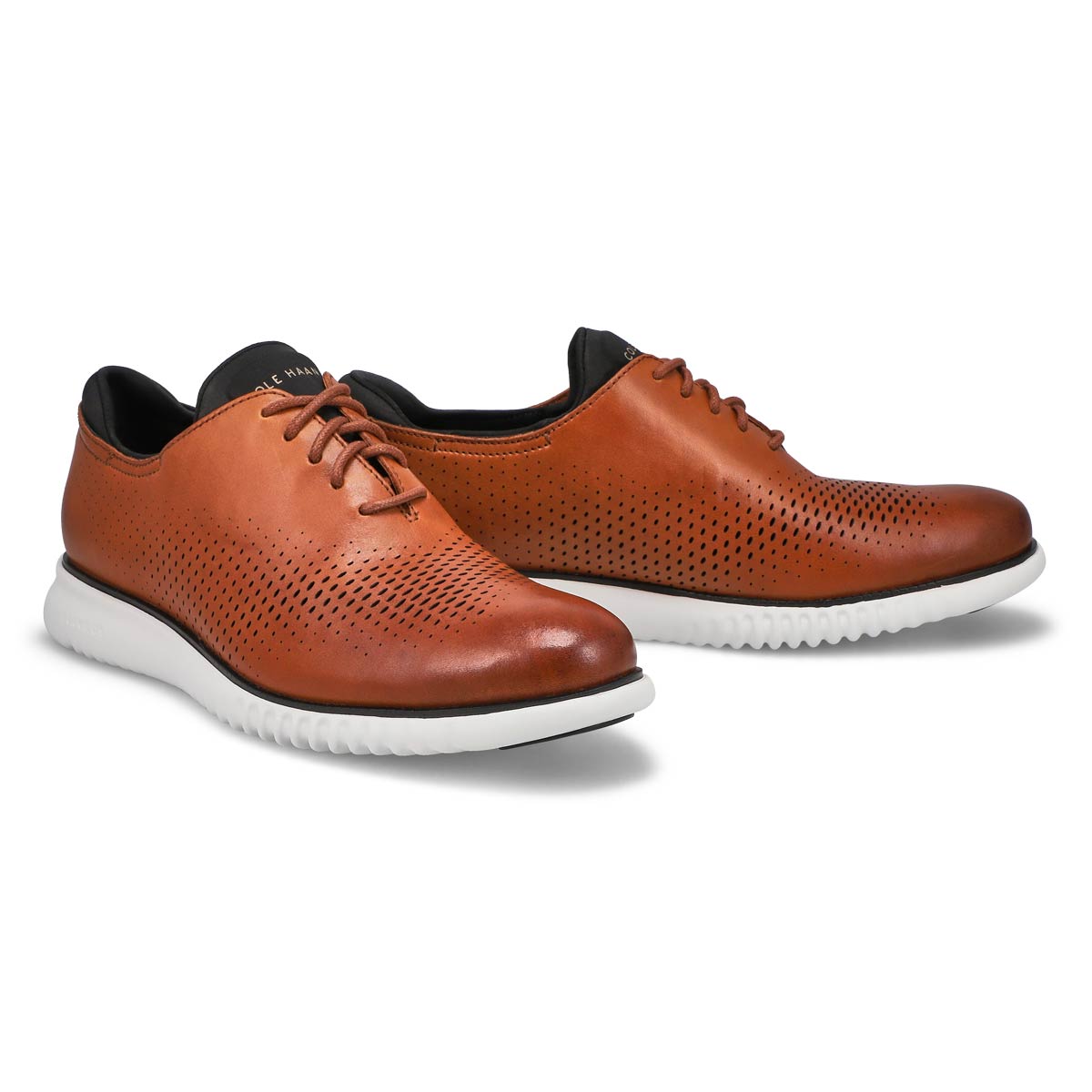 39655-zero-grand-laser-wingtip-men-1.jpg
