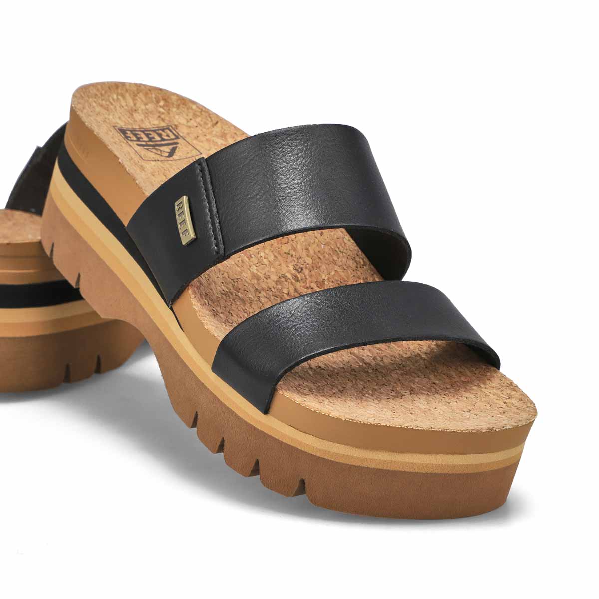 40928-cushion-vista-hi-2-5-women-7.jpg