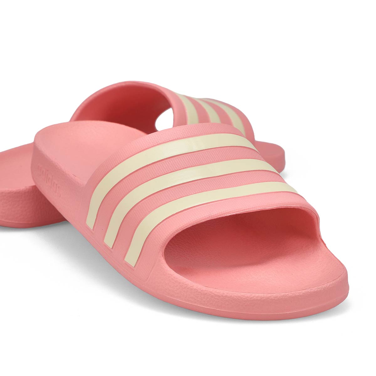 43590-adilette-aqua-women-7.jpg
