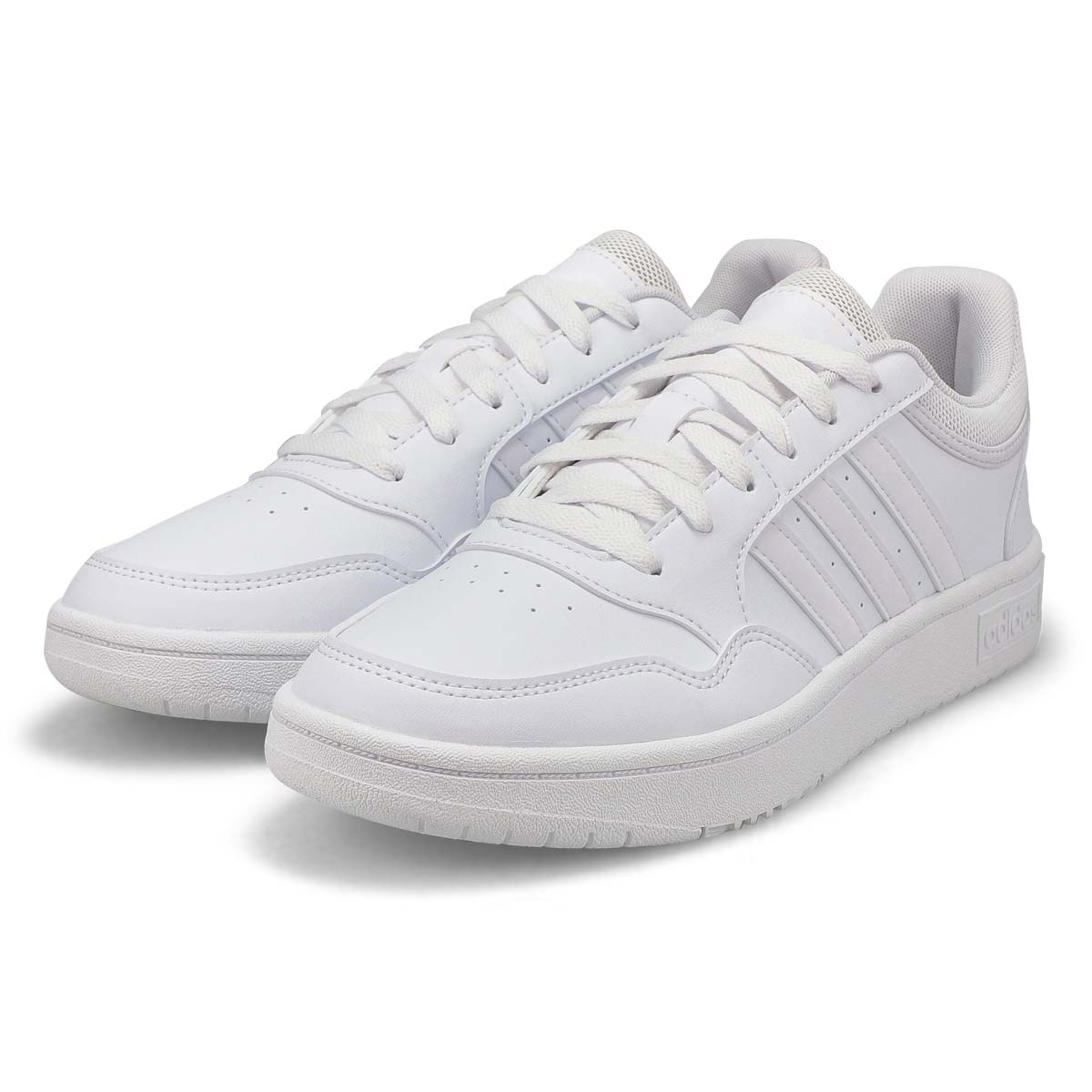 44061-hoops-3-0-low-women-1.jpg