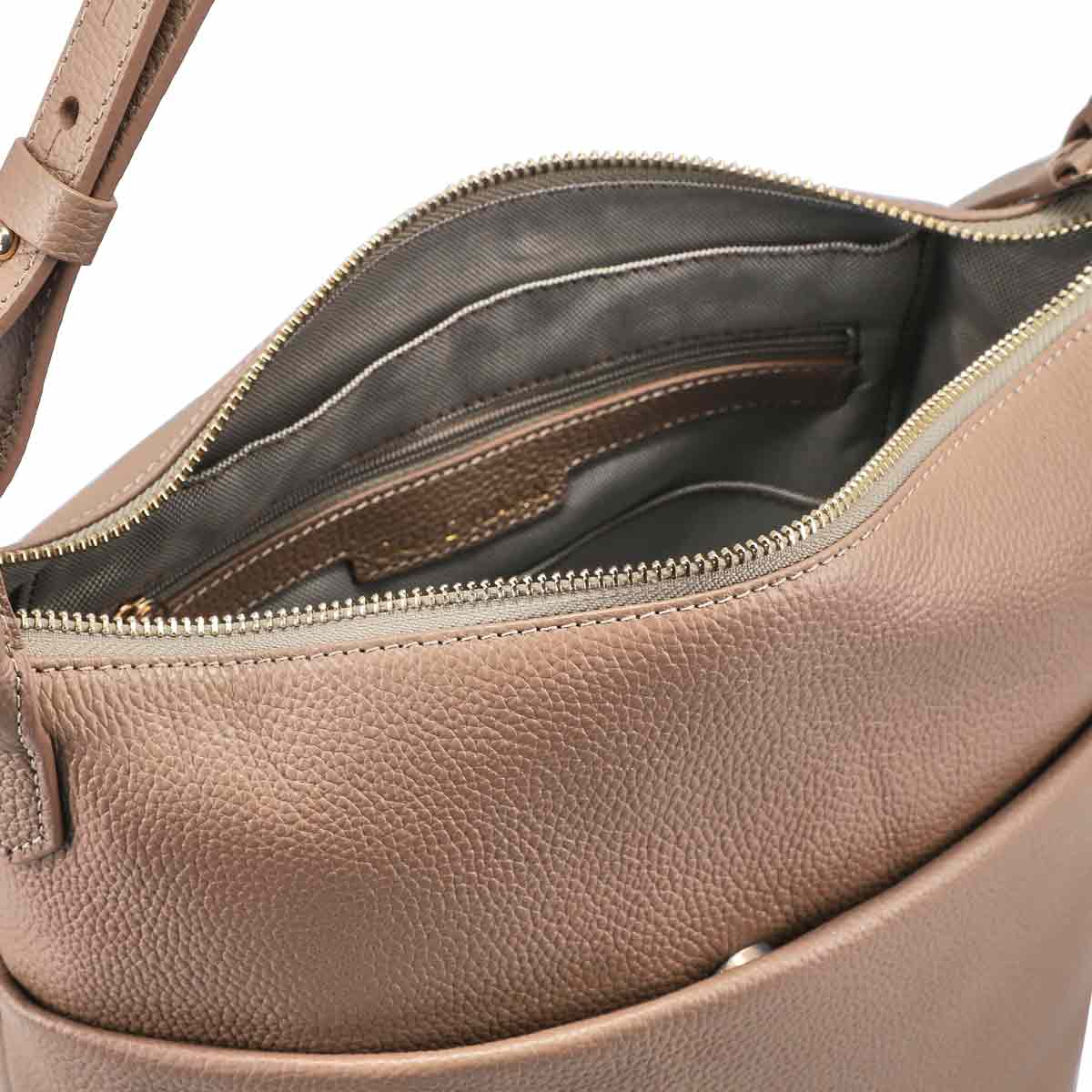 59200-essential-soft-bucket-bag-women-1.jpg