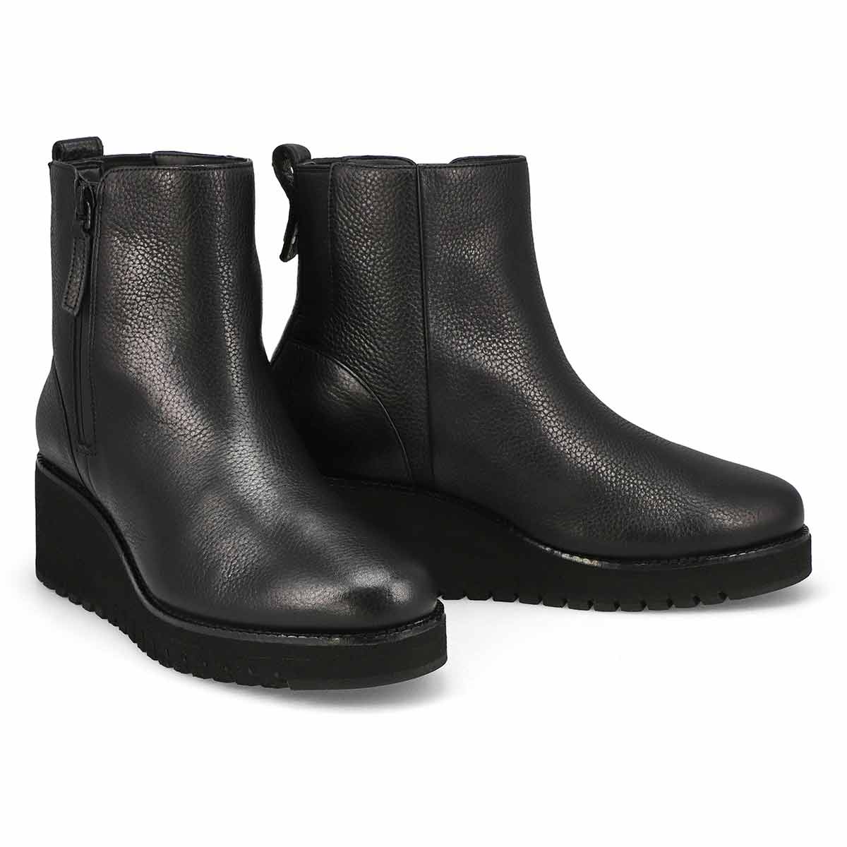 65808-zero-grand-city-wedge-women-1.jpg
