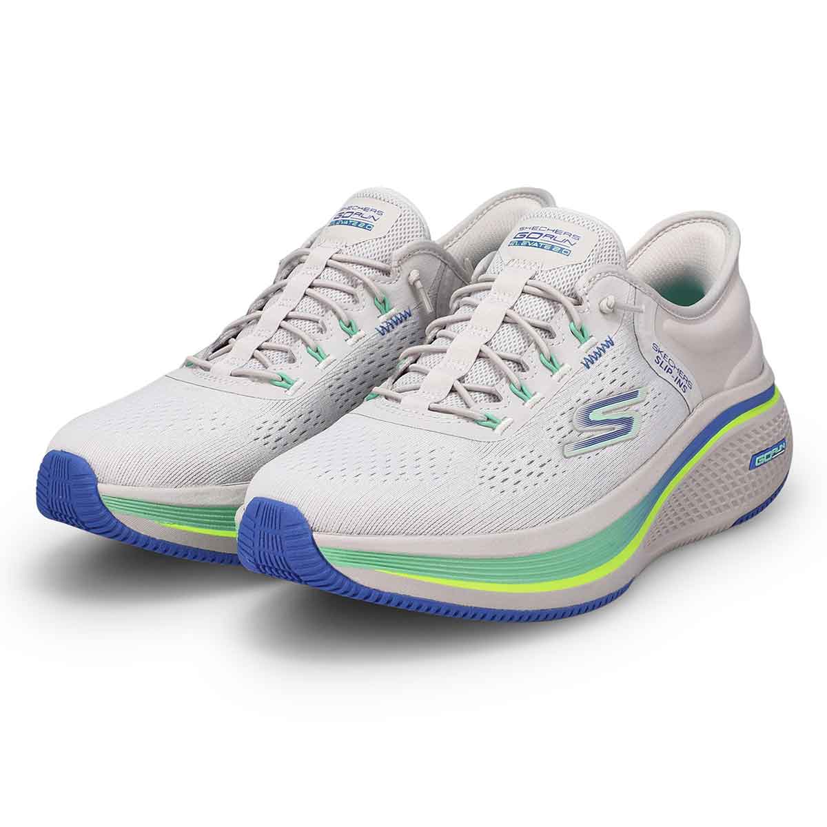 8708-go-run-elevate-2-0-banyan-women-1.jpg