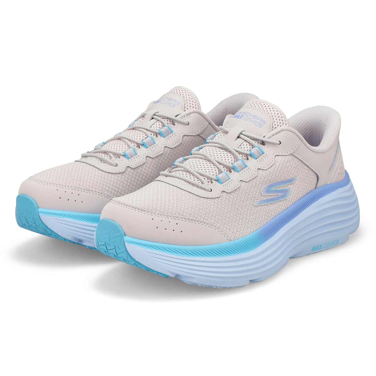 8816-max-cushion-endeavour-women-1.jpg