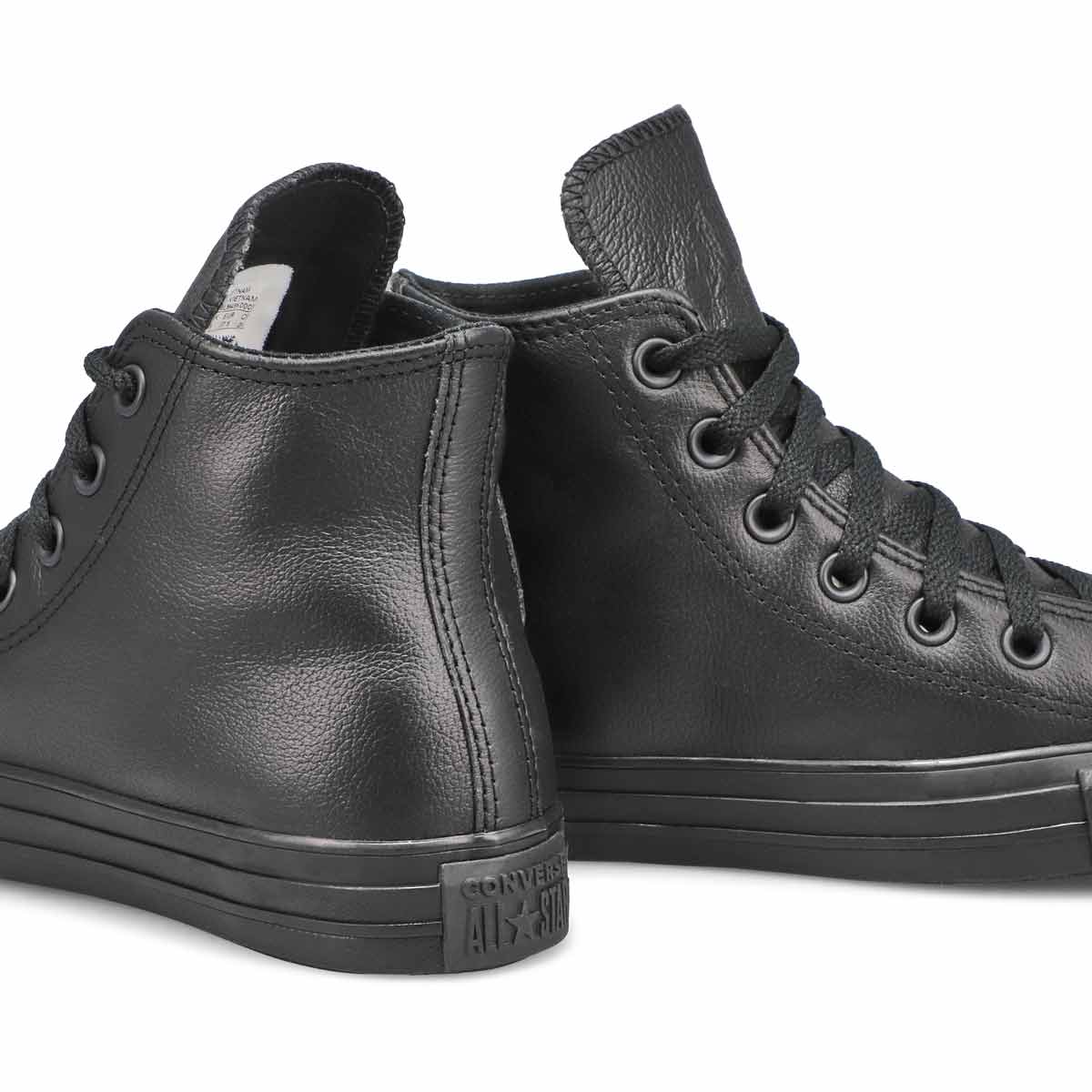 9265-chuck-taylor-all-star-leather-women-1.jpg